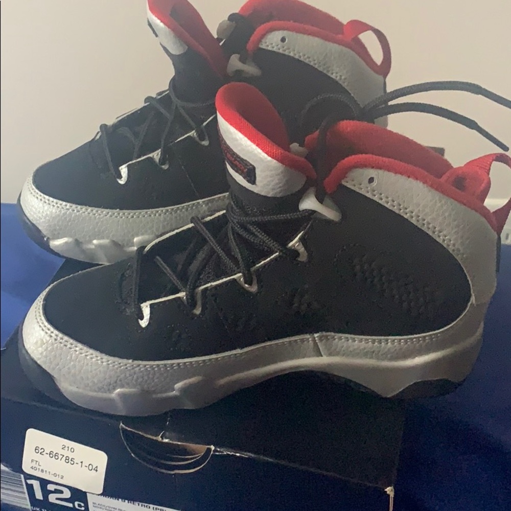 Jordan retro